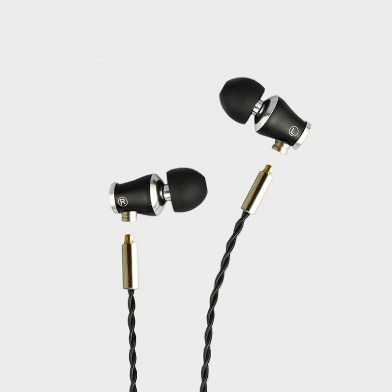 سماعات أذن داخلية عالية الدقة  - مراجعة Type C Wired Earphones With Mic وسعره